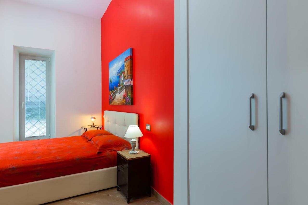 Vomero By Napoliapartments 2*